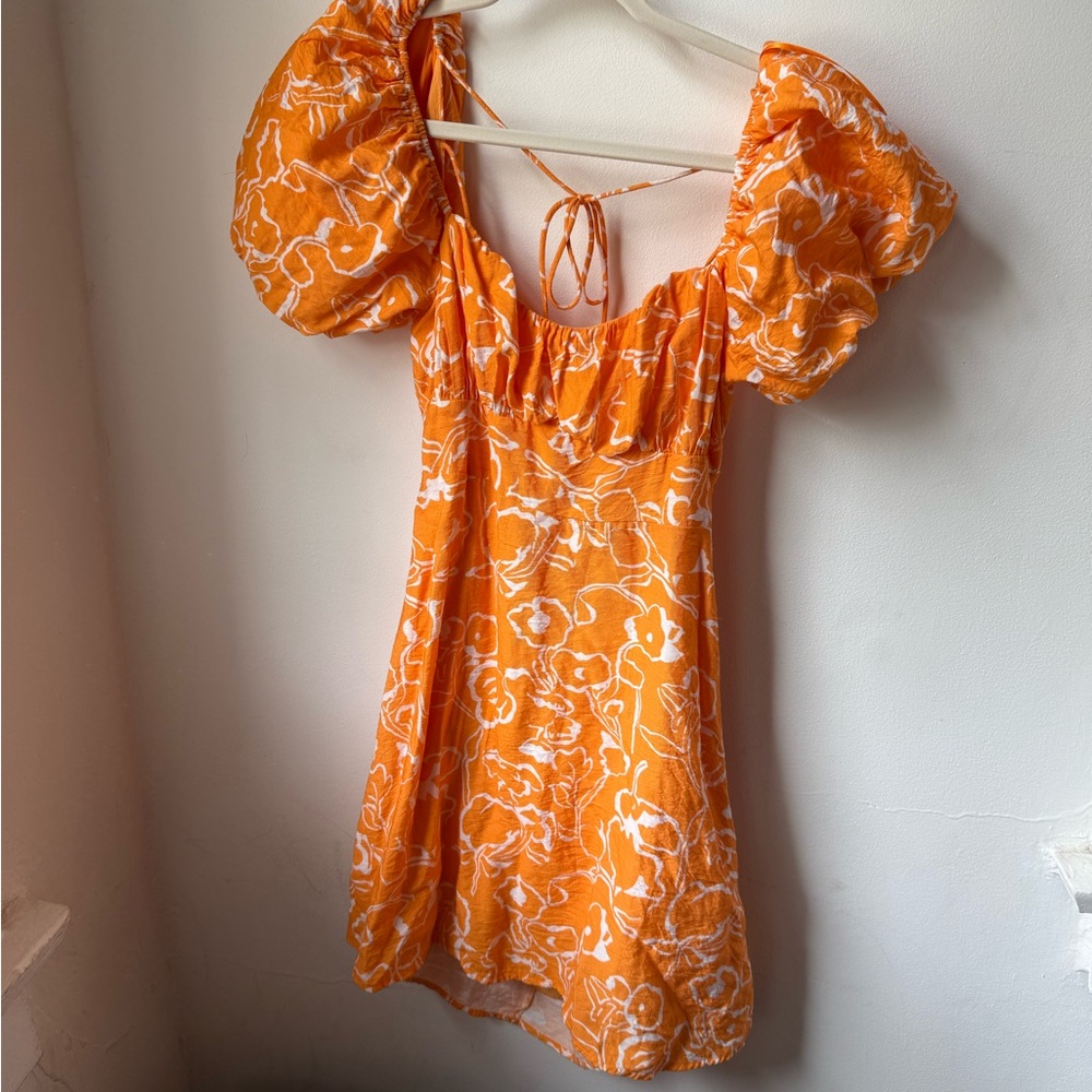 Astr Orange Floral Puff-Sleeve Mini Dress